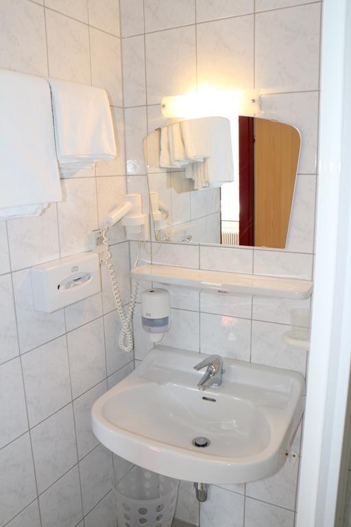 Hotel Gasthof Kasino Villach Værelse billede