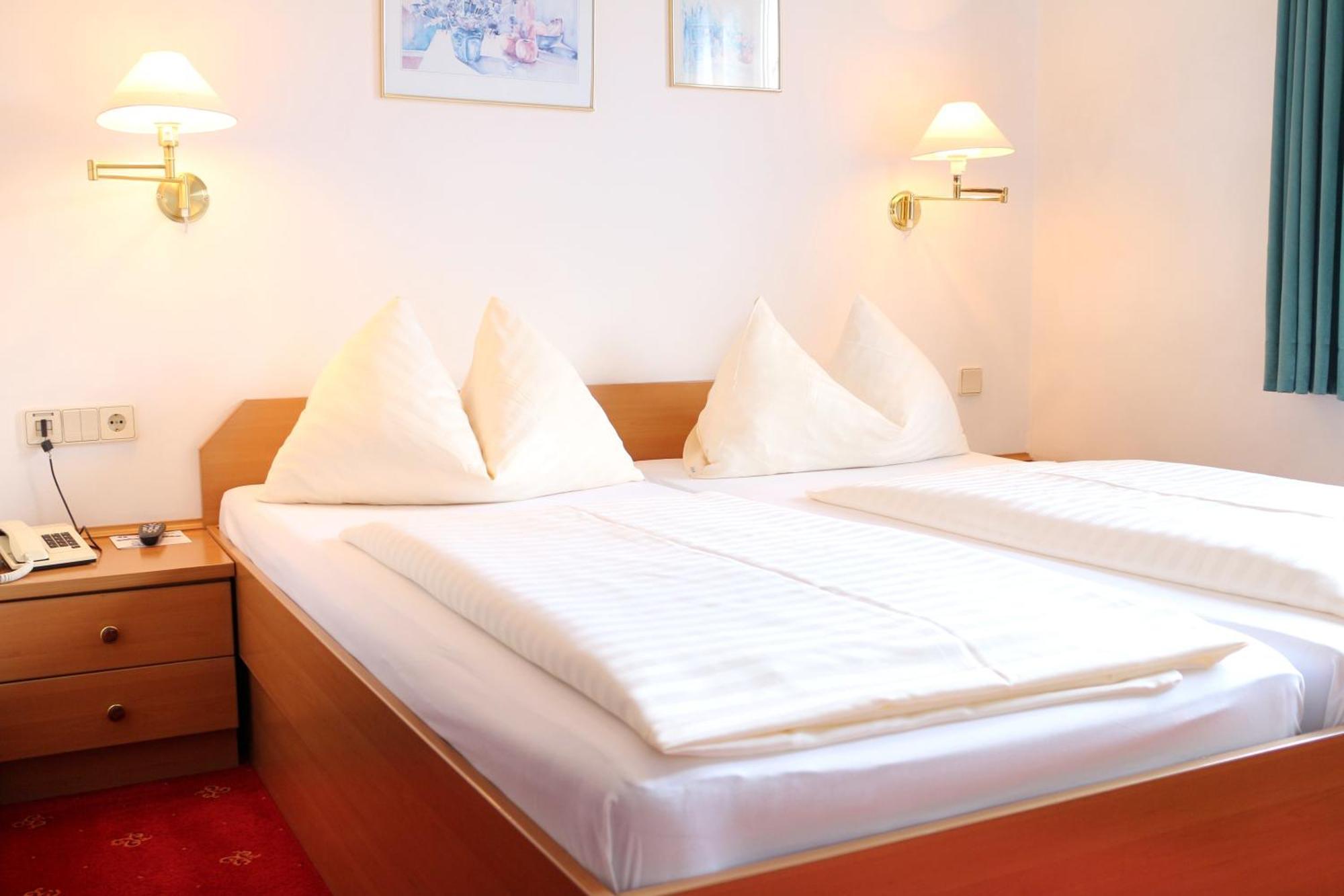 Hotel Gasthof Kasino Villach Eksteriør billede