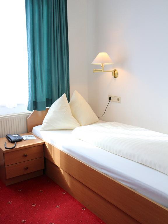 Hotel Gasthof Kasino Villach Værelse billede