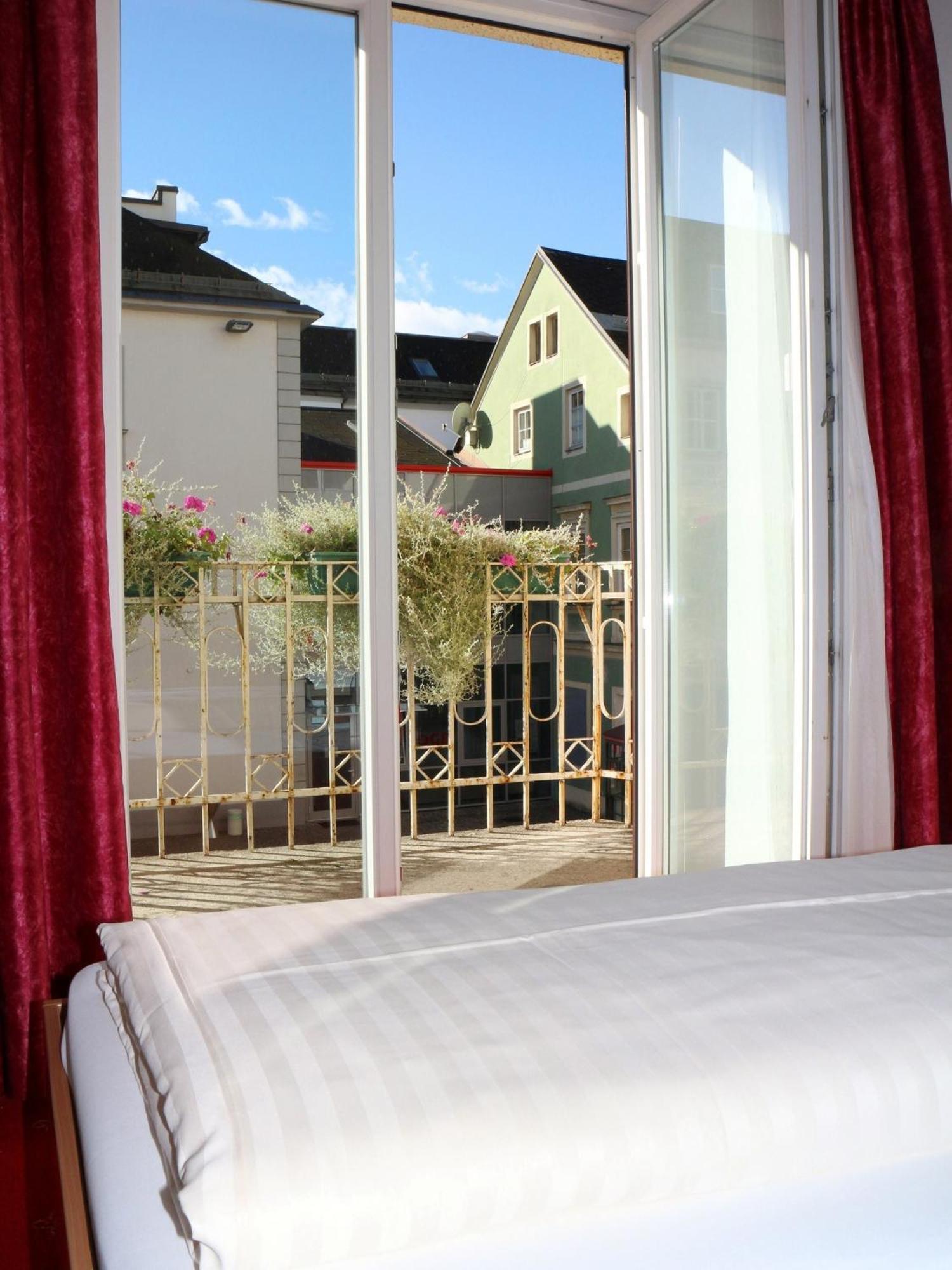 Hotel Gasthof Kasino Villach Eksteriør billede