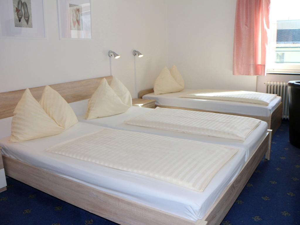 Hotel Gasthof Kasino Villach Værelse billede